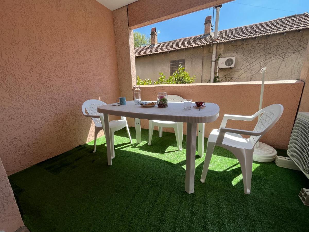 Logement Renove Avec Mobilier 2023 Apartamento Aviñón Exterior foto
